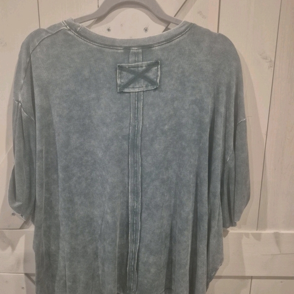 Zenana Outfitters Mineral-Wash Pocket Tee in Sage - Picture 4 of 5